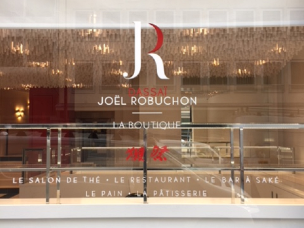Joël Robuchon - Dassai La Boutique.   Paris 8 