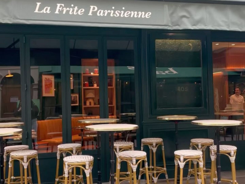 Adora Paris 1