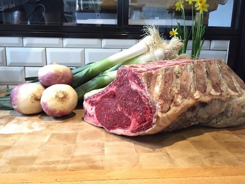 La table de l'Ebeniste Paris 17