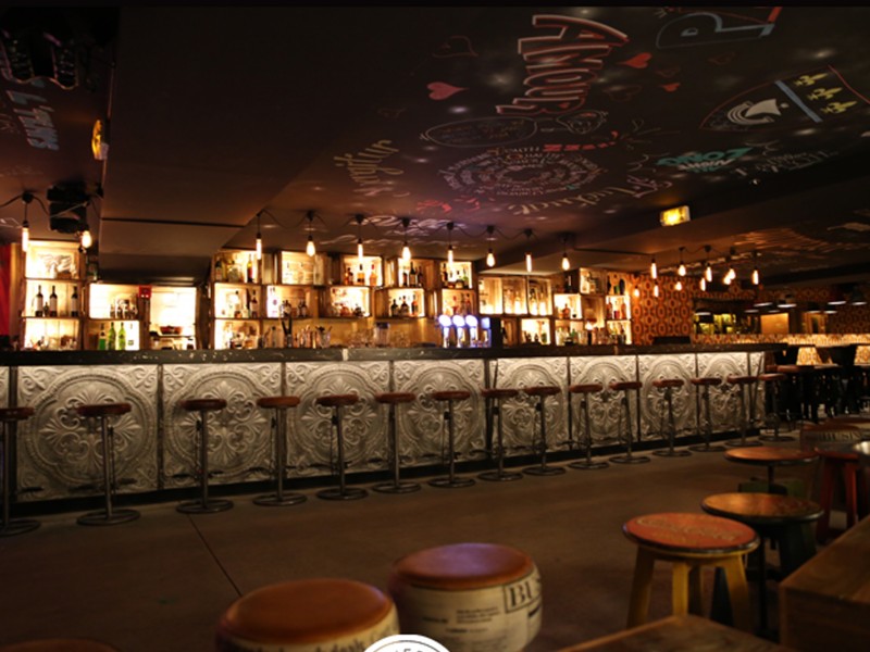 8 Bis Rue Sedaine 75011 Paris Restaurant Beverly Paris (75011 Paris) - Newtable.com
