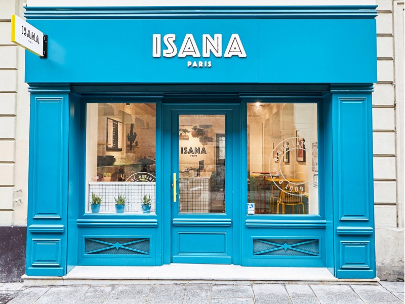 Isana Paris 9