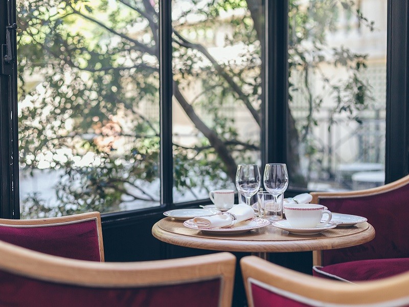 Les Caryatides Paris 8