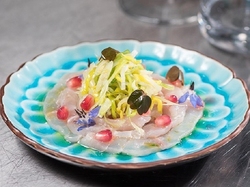 La Reine Mer Paris 11