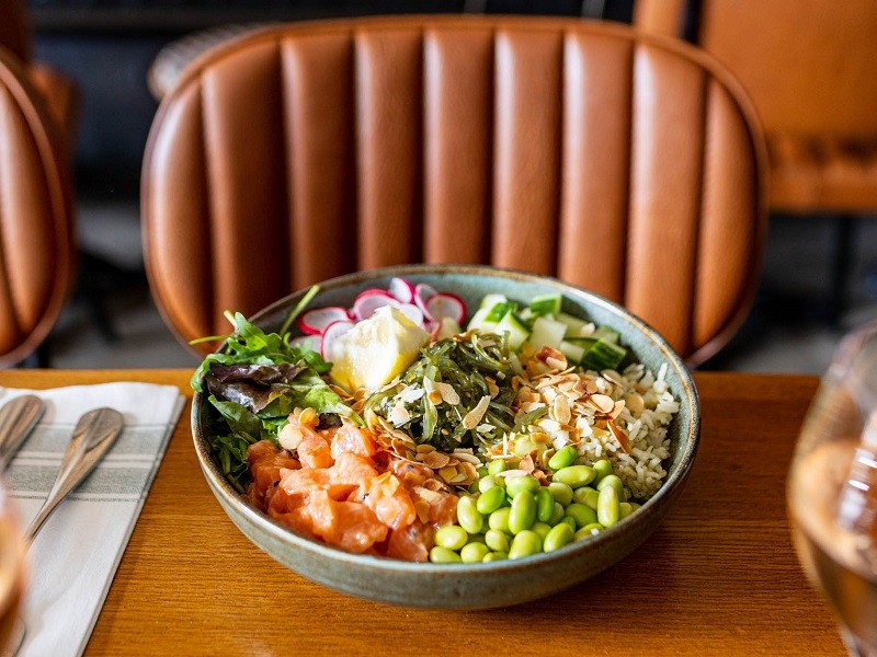 Loui’s Corner  Paris 10