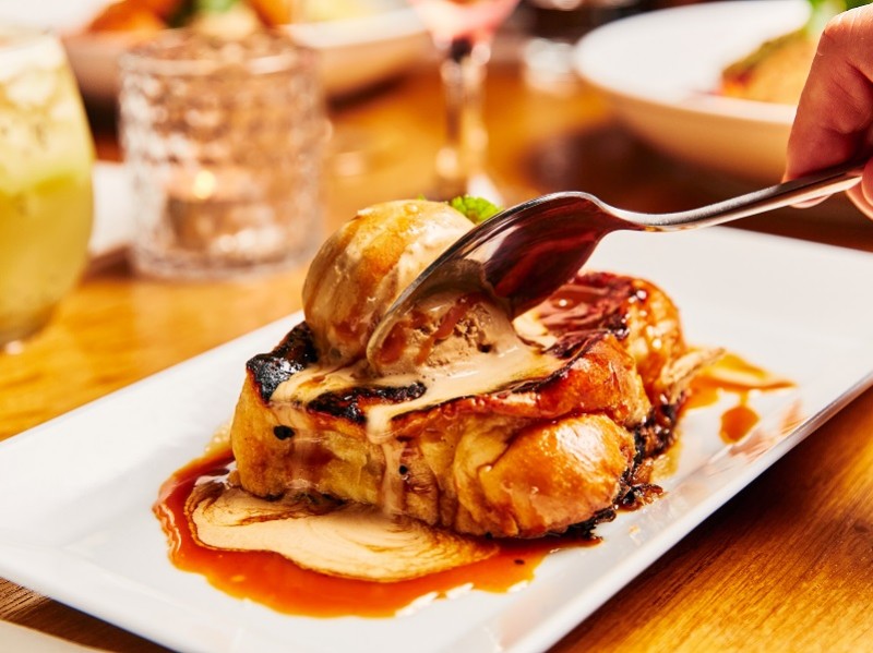 Loui’s Corner  Paris 10