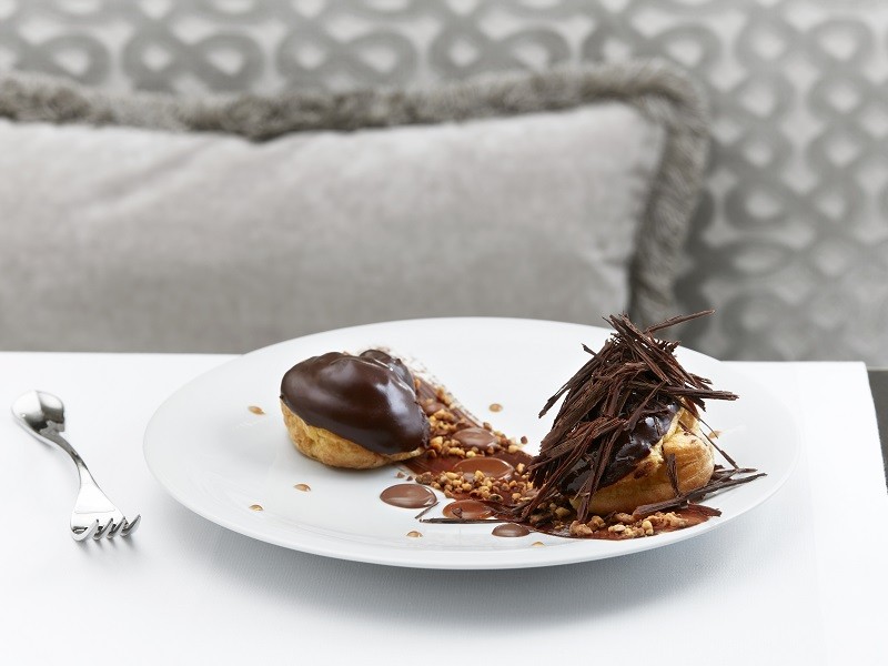 Cléo - Hôtel Narcisse Blanc & Spa Paris 7