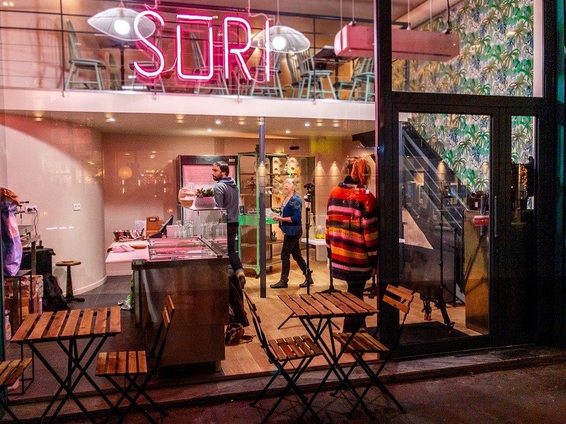 SŪRI Restaurant & Deli Paris 2