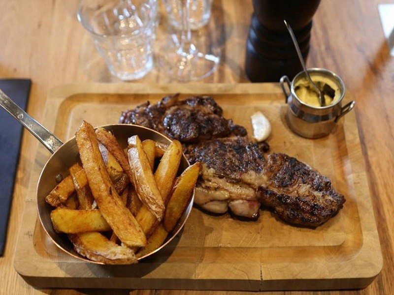 Les Fines Lames Paris 18