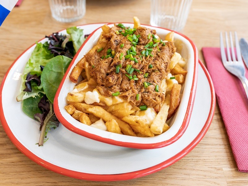 La Poutinerie  Paris 10