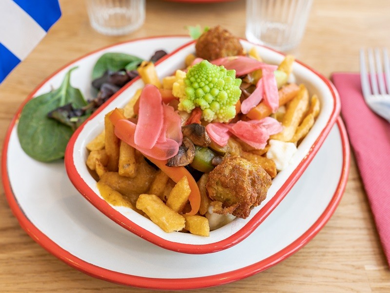 La Poutinerie  Paris 10