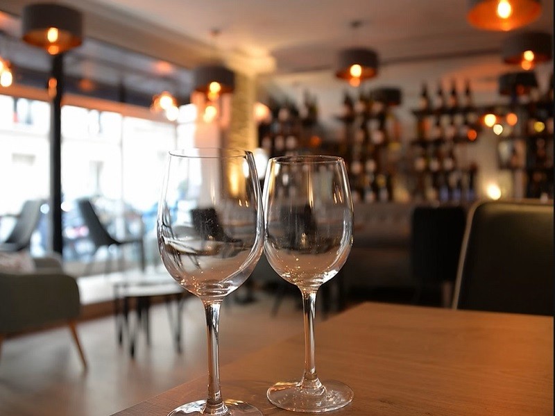 Le Petit Arcane  Paris 18