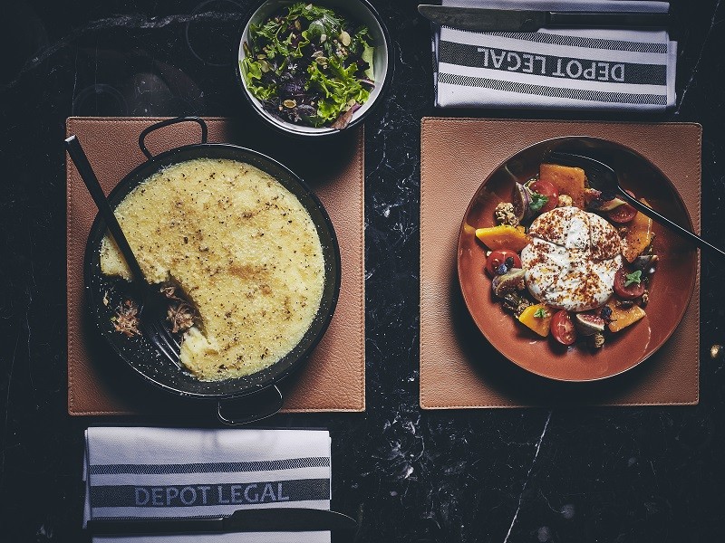 Dépôt Légal 104 - Champs Elysées Paris 8