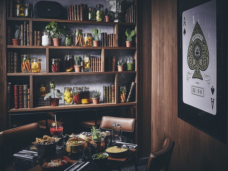 Dépôt Légal 104 - Champs Elysées Paris 8