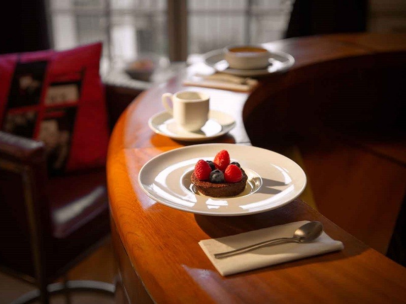 Restaurant Café Harcourt (75016 Paris) - Newtable.com