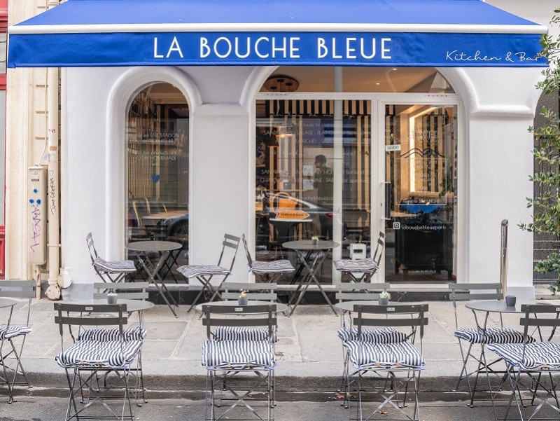 La Bouche Bleue Paris 9