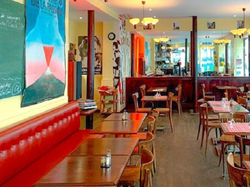 Shinjuku Pigalle Paris 9