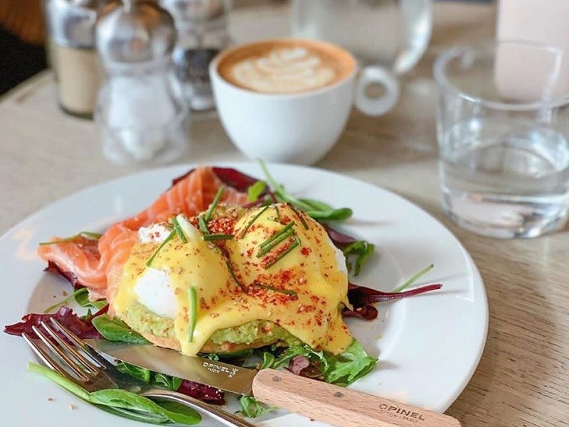 Season Amelot Paris 11