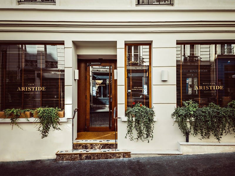 Le Café Aristide - Hôtel Monsieur Aristide Paris 18