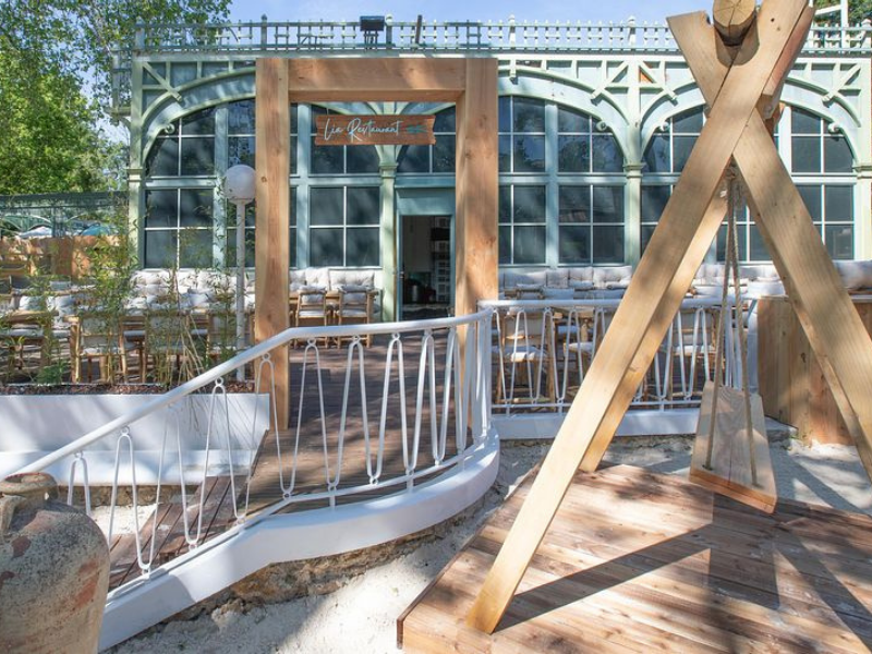 Le Beach Club éphémère au Chalet du Lac - Cultea