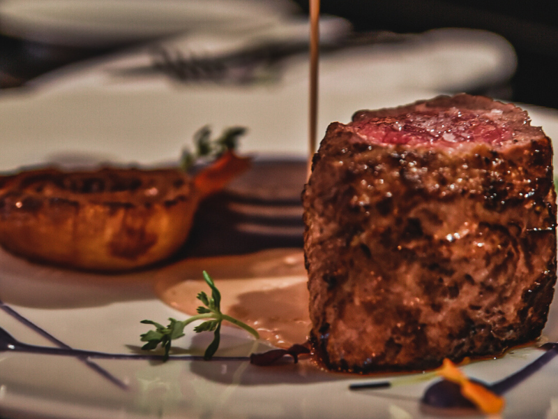 Majesté Restaurant Paris 8