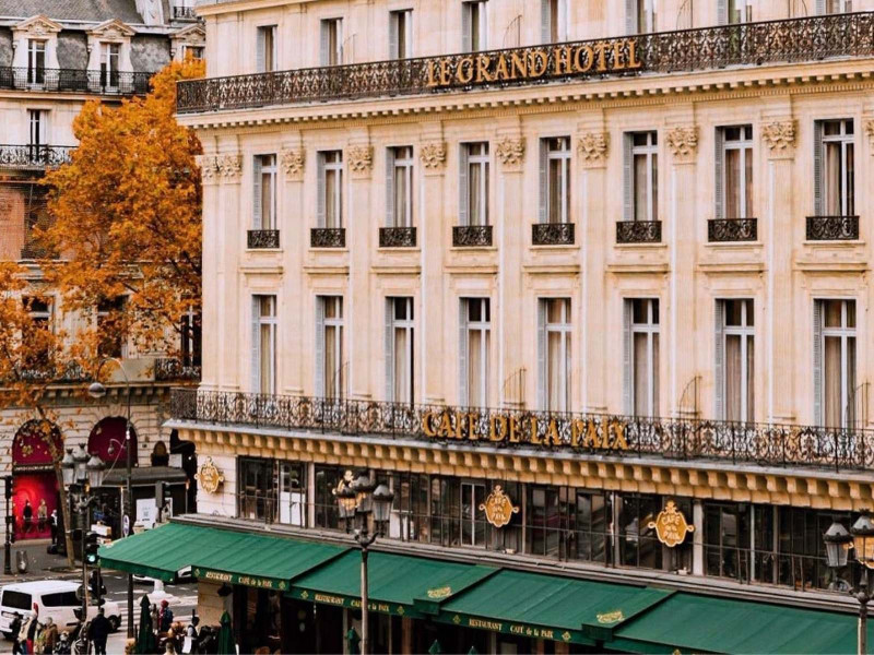 Café de la Paix Paris 9