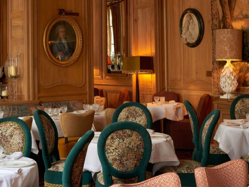 Lafayette's Paris Paris 8