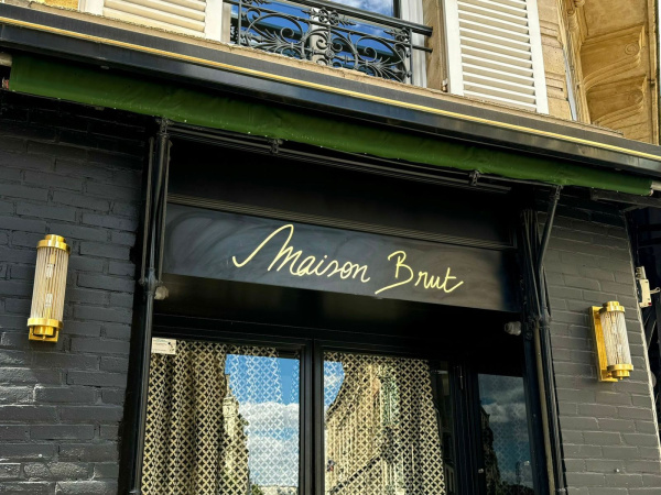 Maison Brut Paris 9