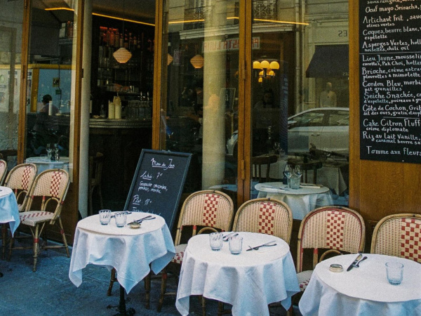 La Petite Lune Paris 6