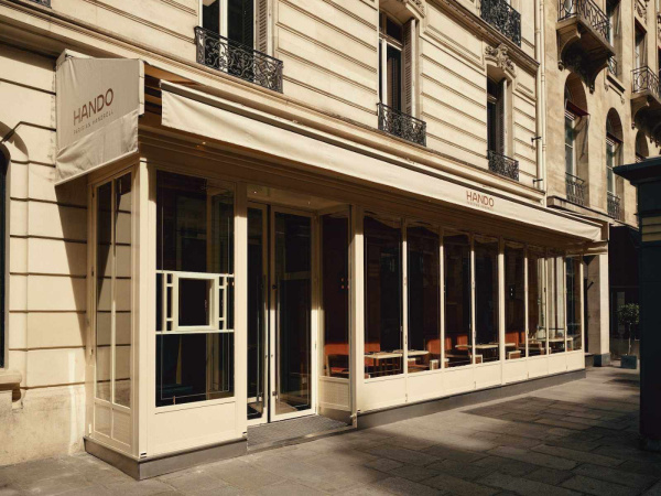 Hando Champs Élysées Paris 8