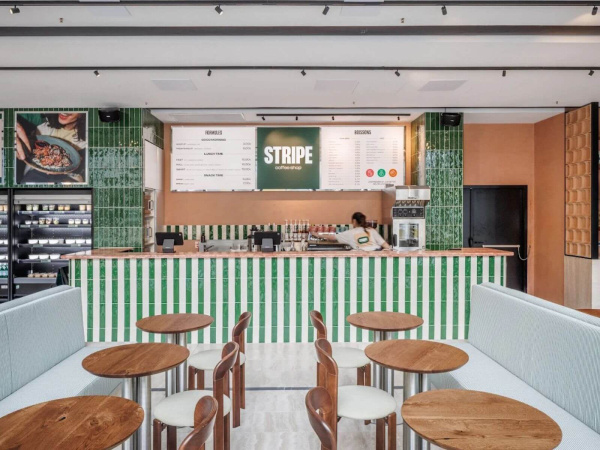 Stripe Coffee Shop Paris 92400