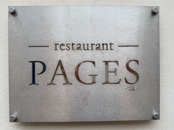 Pages - Nouvelle adresse Paris 0