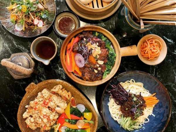 Yum Sake Bar Paris 9